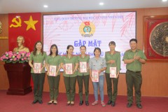 Công đoàn Trường Đại học An ninh nhân dân tiếp tục chăm lo đoàn viên, người lao động nhân kỷ niệm 90 năm ngày thành lập Hội Liên hiệp Phụ nữ Việt Nam (20/10/1930 - 20/10/2020)
