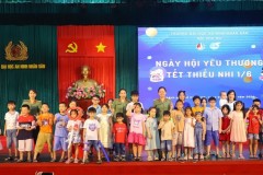 Hội phụ nữ Trường Đại học An ninh nhân dân tổ chức chương trình "Ngày hội yêu thương - Tết thiếu nhi 01/6"