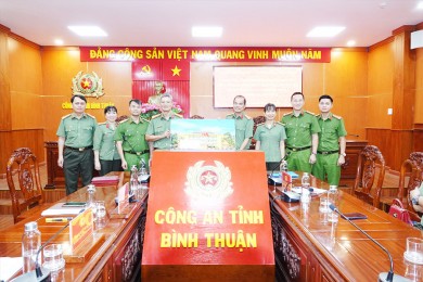 Trường Đại học An ninh nhân dân tổ chức nghiên cứu thực tế cho Lớp Trung cấp Lý luận chính trị, khoá I, hệ tập trung, lớp thứ 8 (T04.TCCT.K1.TT8)