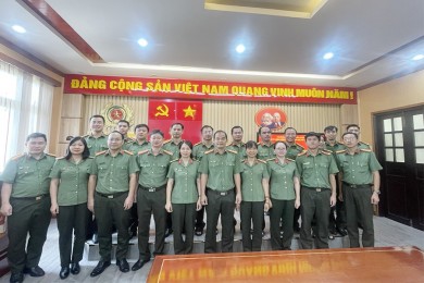 Khoa Lý luận chính trị và Khoa học xã hội nhân văn tổ chức tổng kết công tác năm học 2024 - 2025