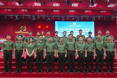 Trường Đại học An ninh nhân dân tổ chức tập huấn học viên khóa D33 phục vụ đợt thực tế tại xã Tân Hưng, tỉnh Cà Mau