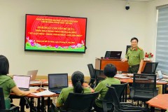 Chi bộ khoa Ngoại ngữ - Tin học tổ chức sinh hoạt chuyên đề triển khai phong trào thi đua Ba nhất 