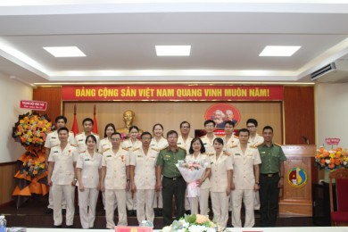 Chi bộ Khoa Luật tổ chức thành công Đại hội lần thứ III, nhiệm kỳ 2025 - 2030