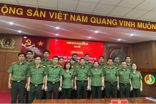 Khoa Luật - Trường Đại học An ninh nhân dân tổ chức Hội nghị công tác trọng tâm Quý I/2026 và sinh hoạt Chi bộ thường kỳ tháng 01/2026