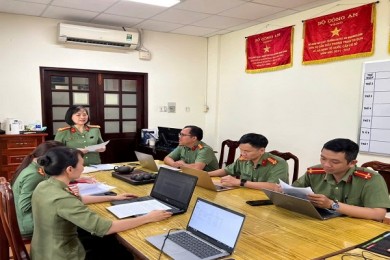 Khoa Luật tổ chức hội thảo khoa học "Cơ cấu tổ chức của chính quyền địa phương ở Việt Nam hiện nay"