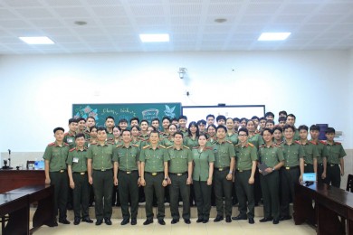 Câu lạc bộ Pháp luật tổ chức toạ đàm "Trao đổi kinh nghiệm học tập, nghiên cứu các môn khoa học pháp lý"