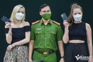 Vì nước quên thân - Vì dân phục vụ