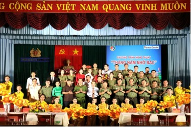 Trường Đại học An ninh nhân dân tổ chức Chương trình nghệ thuật chủ đề “Tháng năm nhớ Bác”