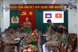 Trường Đại học An ninh nhân dân tổ chức tham quan, trao đổi kinh nghiệm thực tế tại Bình Thuận