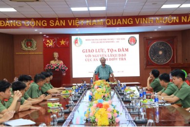 Khoa An ninh điều tra tổ chức giao lưu, tọa đàm với Nguyên lãnh đạo Cục An ninh điều tra, Bộ Công an