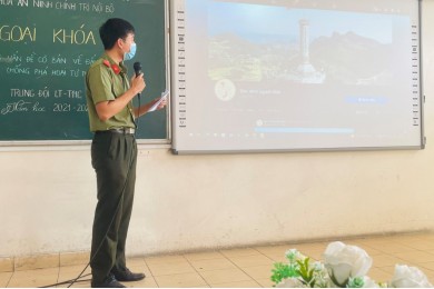 Ngoại khóa: “Thiết lập, quản trị và phát triển Fanpage phục vụ nhiệm vụ bảo vệ nền tảng tư tưởng của Đảng, đấu tranh phản bác các quan điểm sai trái, thù địch trên không gian mạng”