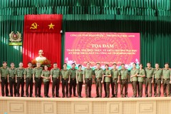 Đoàn công tác Trường Đại học An ninh nhân dân tham dự tọa đàm khoa học và thăm giáo viên được điều động về xã biên giới trọng điểm về an ninh, trật tự tại Công an tỉnh Bình Phước