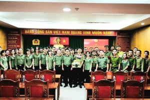 Ban Chỉ đạo thực tập tốt nghiệp Trường Đại học An ninh nhân dân và Công an tỉnh Lâm Đồng tổ chức Lễ bàn giao học viên thực tập tốt nghiệp 