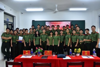 Khoa An ninh chính trị nội bộ tổ chức ngoại khóa “An ninh văn hóa trong kỷ nguyên số”