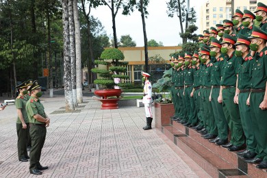 Phòng Quản lý học viên tổ chức các hoạt động chào mừng  kỷ niệm 77 năm Ngày thành lập Quân đội nhân dân Việt Nam (22/12/1944 - 22/12/2021) và 32 năm Ngày hội Quốc phòng toàn dân (22/12/1989-22/12/2021)