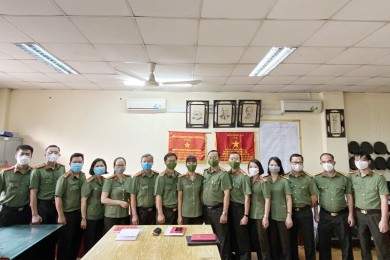 Chi bộ cơ sở Khoa Lý luận chính trị và Khoa học xã hội nhân văn sơ kết công tác Đảng học kỳ I, năm học 2021 - 2022