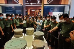 Tham quan Bảo tàng – một trong những hoạt động góp phần nâng cao hiệu quả giảng dạy tại Trường Đại học An ninh nhân dân