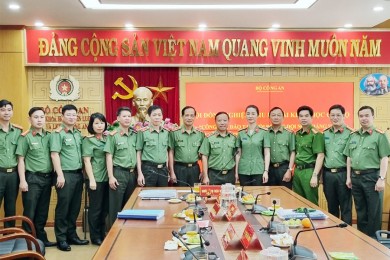 Tổ chức nghiệm thu đề tài khoa cấp bộ: Công tác đào tạo, bồi dưỡng đội ngũ giảng viên lý luận chính trị trong các trường Công an nhân dân