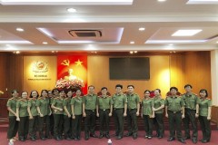 Chi bộ Khoa Ngoại ngữ - Tin học tổ chức triển khai thực hiện Chương trình hành động thực hiện Nghị quyết Hội nghị lần thứ 5 Ban Chấp hành Trung ương khóa XIII