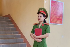 Nữ chiến sỹ Công an cơ sở người Xtiêng tận tụy với công việc