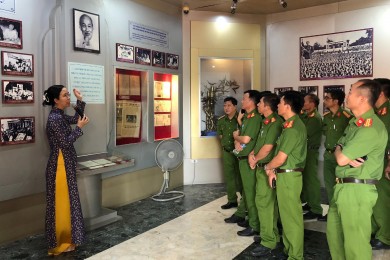 Hơn cả một chuyến đi