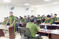 Chi bộ Lớp Trung cấp Lý luận chính trị khoá I, hệ Tập trung, lớp thứ 4 tổ chức sinh hoạt chuyên đề Chi bộ “4 tốt”