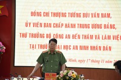 Đồng chí Thượng tướng, PGS. TS Bùi Văn Nam, Ủy viên Trung ương Đảng, Thứ trưởng Bộ Công an đến thăm, làm việc và chúc mừng thầy cô giáo Trường Đại học An ninh nhân dân nhân kỷ niệm 38 năm ngày Nhà giáo Việt Nam (20/11/1982 – 20/11/2020)
