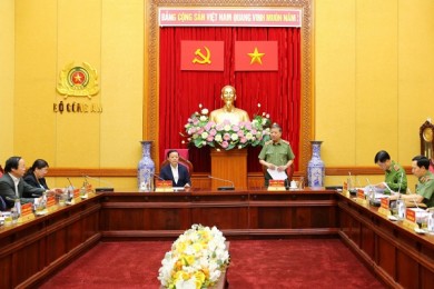Bộ Công an cùng Bộ Tài nguyên và Môi trường tăng cường phối hợp bảo vệ môi trường