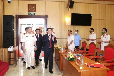 Xứng danh "thanh bảo kiếm của Đảng", "lá chắn thép" vững vàng đấu tranh với các loại tội phạm