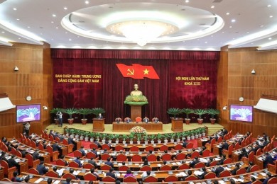 Thông báo Hội nghị lần thứ năm BCH Trung ương khóa XIII