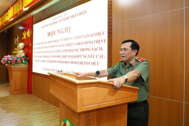 Trường Đại học An ninh nhân dân tổ chức Hội nghị tổng kết công tác năm học 2021 - 2022 và quán triệt kết quả Hội nghị quán triệt và triển khai thực hiện Nghị quyết số 12-NQ/TW ngày 16/3/2022 của Bộ Chính trị.