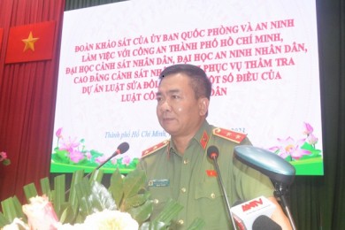 Ủy ban Quốc phòng và An ninh của Quốc hội làm việc với Công an TP Hồ Chí Minh và các trường CAND
