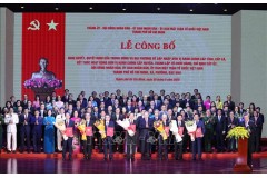 Cả nước đồng loạt tổ chức Lễ công bố các nghị quyết, quyết định về tổ chức chính quyền địa phương 2 cấp