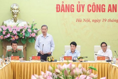 Khẳng định vai trò tiên phong trong sắp xếp, tinh gọn bộ máy