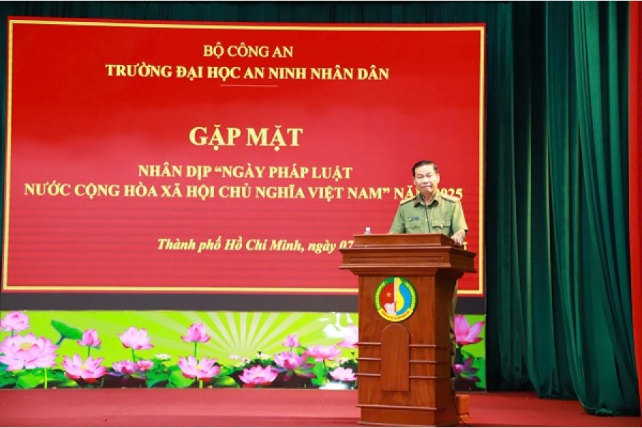 Trường Đại học An ninh nhân dân tổ chức gặp mặt nhân dịp “Ngày pháp luật nước Cộng hòa xã hội chủ nghĩa Việt Nam” năm 2025... Trường Đại học An ninh nhân dân tổ chức gặp mặt nhân dịp “Ngày pháp luật nước Cộng hòa xã hội chủ nghĩa Việt Nam” năm 2025...