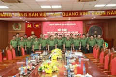 Đảng ủy Trường Đại học An ninh nhân dân tổ chức Hội nghị học tập, quán triệt và triển khai thực hiện Nghị quyết Đại hội đại biểu Đảng bộ CATW lần thứ VIII và phát động phong trào thi đua Ba nhất: “Kỷ luật nhất - Trung thành nhất - Gần dân nhất”