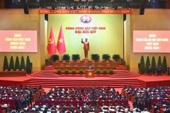 Công bố danh sách Ban Chấp hành Trung ương Đảng khóa XIV