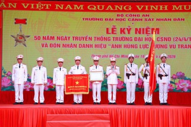 Trường Đại học Cảnh sát nhân dân đón nhận danh hiệu Anh hùng lực lượng vũ trang nhân dân
