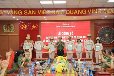 Trường Đại học An ninh nhân dân công bố Quyết định về công tác cán bộ