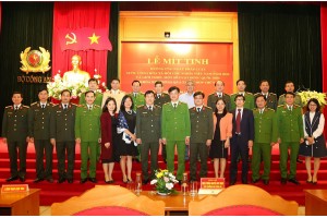 Bộ Công an tổ chức Mít tinh hưởng ứng Ngày pháp luật năm 2020