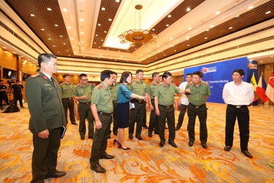Thứ trưởng Bùi Văn Nam kiểm tra công tác chuẩn bị phục vụ Hội nghị Cấp cao ASEAN lần thứ 37