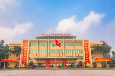 Tri ân thầy cô - Những người lái đò vượt thời gian