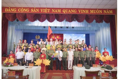 Vang mãi bài ca đại đoàn kết toàn dân tộc