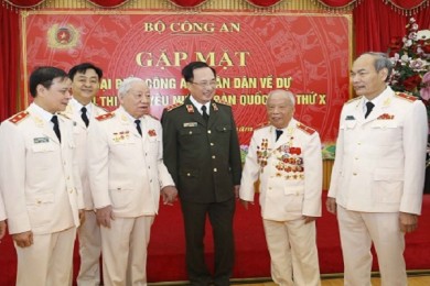 Bộ Công an gặp mặt đại biểu CAND dự Đại hội Thi đua yêu nước toàn quốc lần thứ X