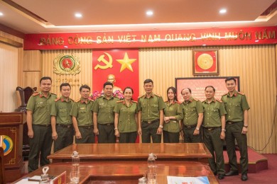 Đoàn Khảo sát Cục Công tác Đảng và công tác chính trị làm việc tại Trường Đại học An ninh nhân dân