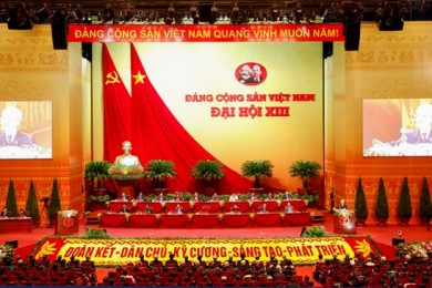Chỉ thị của Bộ Chính trị về việc nghiên cứu, học tập, quán triệt, tuyên truyền và triển khai thực hiện Nghị quyết Đại hội đại biểu toàn quốc lần thứ XIII của Đảng
