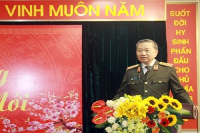 Bộ trưởng Tô Lâm kiểm tra công tác ứng trực một số đơn vị của Bộ Công an