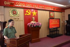 Trường Đại học An ninh nhân dân tổ chức trao trợ cấp khó khăn đột xuất cho cán bộ, chiến sĩ