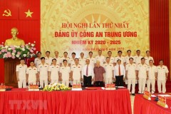 Tổng Bí thư: Đảng lãnh đạo tuyệt đối, trực tiếp, toàn diện đối với Công an nhân dân