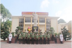 Trường Đại học An ninh nhân dân dâng hoa, dâng hương tưởng niệm Chủ tịch Hồ Chí Minh